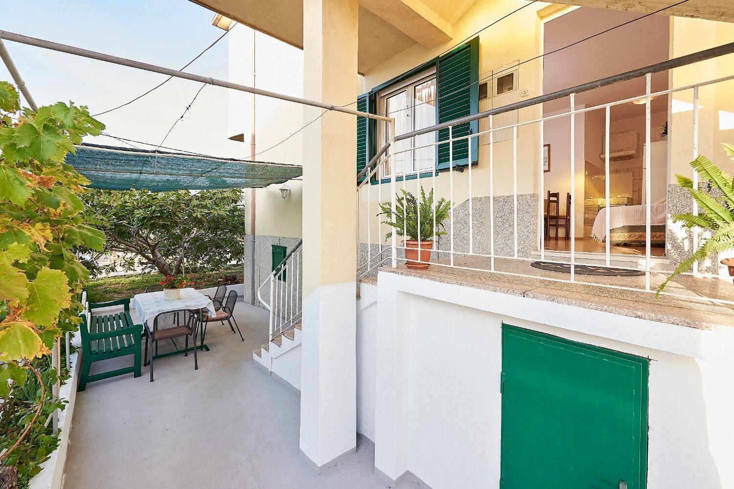 Apartment Ivanka Trogir Buitenkant foto